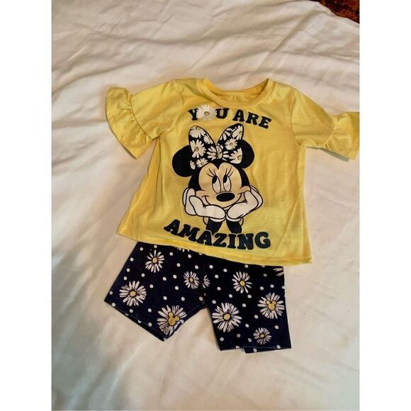 Disney Minnie Mouse Daisy Outfit - Picture 6 of 6